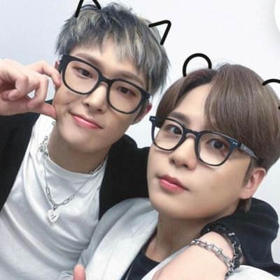 ─ #민기 & #종호 🐺🐻 | moved @aurorab1ue (@babebablue)