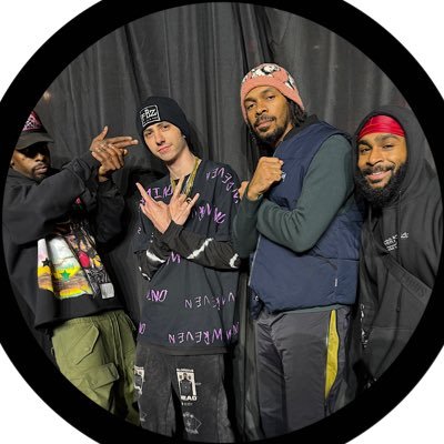 #ZOMBiEGANG🧟♂️. BiGGEST FBZ FAN YOU'LL EVER MEET. R.I.P. @Kmurr_24. now, more than ever.