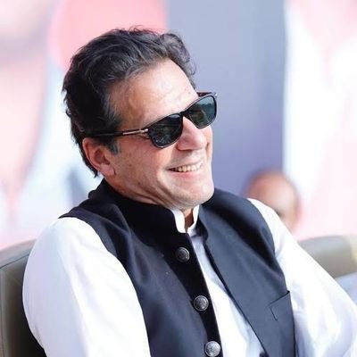 New account Please Follow me follow back 💯 ❤️ Pakistan & Imran Khan zindabad 🇵🇰