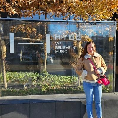 rhiacen's profile picture. #fangirl account!
KCMB. BTS/V. 💜