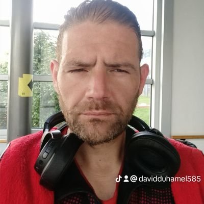 Calvin81081's profile picture. mon voyage est terminer il aura durer un long moment j'emménage debut janvier 2024 en bretagne pres de la mer je compte a me remettre sérieusement a travaillé