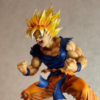 ドラゴンボールフィギュアをメインに収集しています。無言フォロー失礼します🙇‍♂️ こちらも無言フォロー、返信、いいねリポスト等大歓迎です！同じ趣味の方と仲良くできたら嬉しいです✨