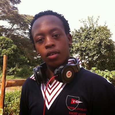 cymonsalvator_'s profile picture. 