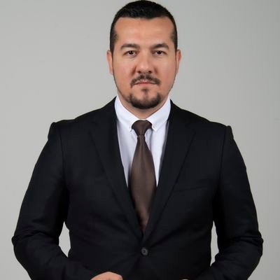 Gazeteci - Dijital Medya - TRT Haber - TRT Akademi - Evli - Oğullarının babası - Ankaralı - Festakim kemâ ümirte (Hûd: 112)