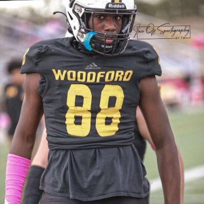 Basketball/football|Dline/TE|6’4|205lbs|Woodford County high school 🟨⬛️|1x FBU team Kentucky|C/O 2027