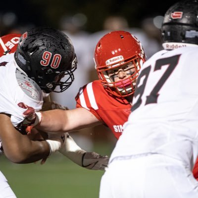 OL, DL, Long Snapper 🏈 - Trinity College School ‘21 - SFU Commit 🇨🇦