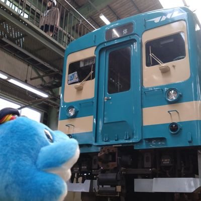 「ねこてつ連合」は鉄道好きなみずにゃーの個人サークルです。撮ったり乗ったり模型をさわったりしています。コミケの鉄道島などで成果物を同人誌として頒布しています。多くの鉄道好きな方と仲良くなりたいです。103系などの国鉄型電車や名鉄、名古屋市営地下鉄、中小私鉄各社、貨物が御贔屓です。宜しくお願いします。
鉄道/Nikon