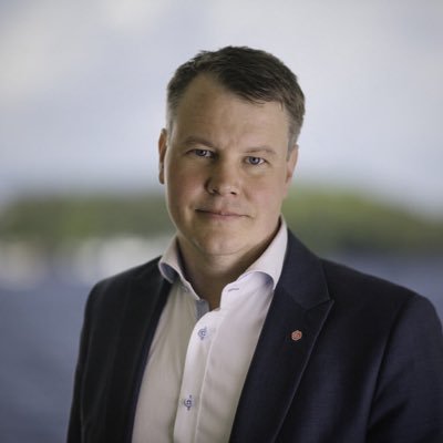 socialdemokratisk riksdagsledamot från vackra Östergötland. vice gruppledare socialdemokraterna i riksdagen.
