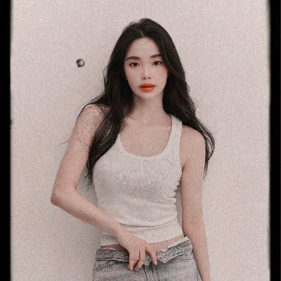 here sleep a girl with a head full of magical dreams. a heart full of wonder and hands that will shape the world,
STAY https://t.co/yfVcsvw8g8 LOOKS BEAUTIFUL ON YOU