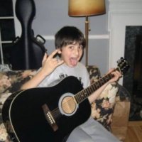 h (@badlovelands) 's Twitter Profile