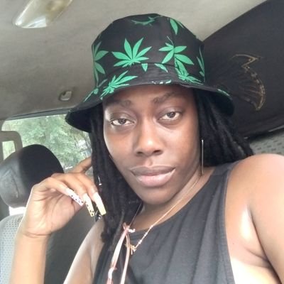 BigLipdProblem's profile picture. Certified Troll. Fuck around & find out 😂😭🤷🏿‍♀️