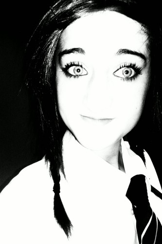 Met YMAS 05/10/11 Chris asked me how school was and my answer was 'Bleb' Follow @courtzcs because she is awsome! Here, have a triangle and be H1p573R. ▲