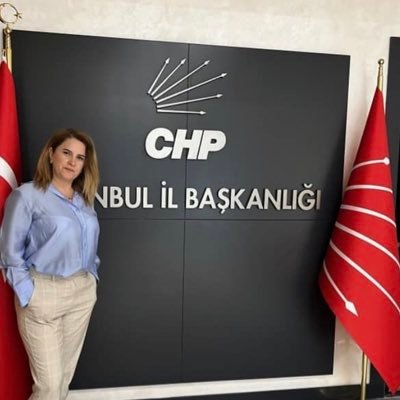 CHP İstanbul İl Kadın Kolu Yöneticisi