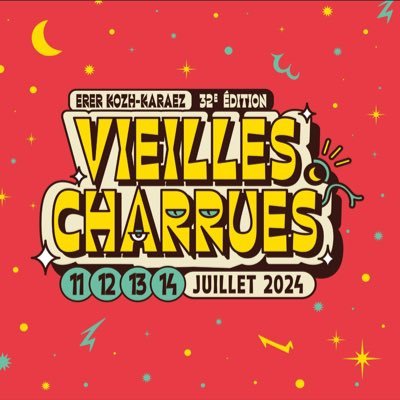 FESTIVAL DES VIEILLES CHARRUES Directeur Général