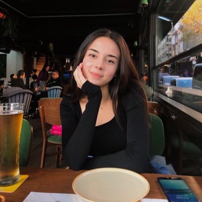 Laylabarik's profile picture. We help realtors create a coaching business from scratch