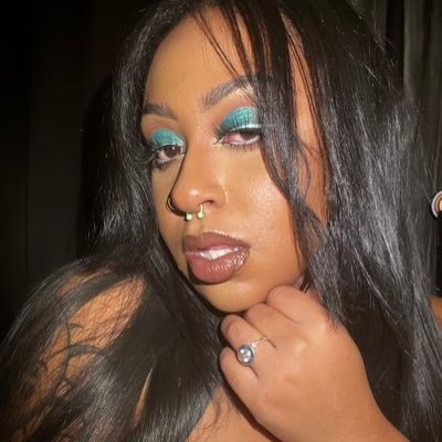25 • gemini ☼ • cancer ☽ • libra ↑ • pan/poly 🏳️🌈 • choose happiness 💫 she/they🤍