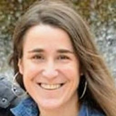 Delegada de
@MSF_Espana para Asturias, Cantabria, Galicia, La Rioja, Navarra y País Vasco. Opiniones personales.
