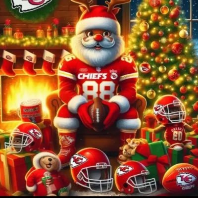 love to play games and i like the chiefs