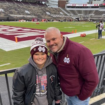 follower of Jesus Christ my lord and savior. Father, husband, brother, son and coach. #hailstate