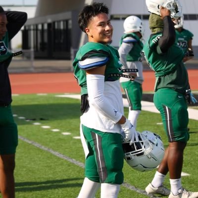 DB @DVCVIKINGSFB CC🏈 (CA)| Isaiah 43:2🙏🏽| 5’10 175LB | 3.5 Cumulative GPA|#JUCOPRODUCT