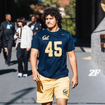 @calfootball Longsnapper #45