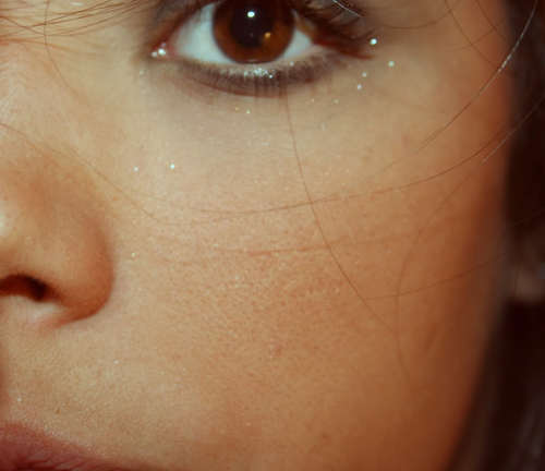 andyguarjol's profile picture. Cinco palabras en una línea.