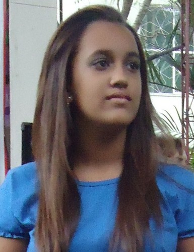 Uma menina que so quer realizar seus sonhos , sigo quem me segui !!
