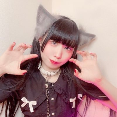 ﾊｲﾈ と読みます🐱🐈‍⬛🐾￤20↑￤🩷￤コスプレと踊ってみたとお洋服作り✊🏻🎀￤好きなことやりたいことを自分のペースで楽しくやらせてもらってます❣️￤普段は社畜でオタク( ᐛ ) ￤サブ垢でしょうか…？いいえ本垢✌🏻そんなアカウントです