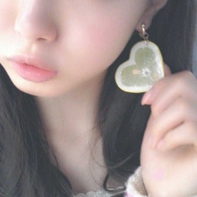 止まらない性欲を受け止めてください😘
優しい人なら年齢とか関係ないんで えっち友達なってくれる方仲良くしてください(*´▽｀*)
真面目に出会い求めてくれる人はDMと写メ送ってね♡