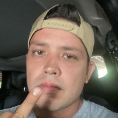 elpespe92's profile picture. 