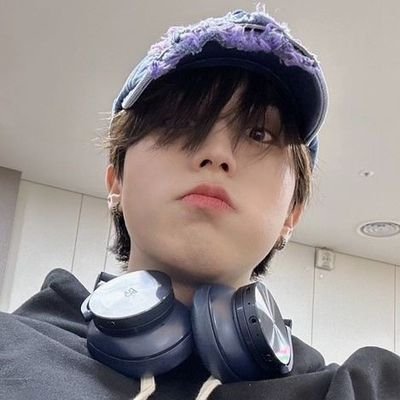 PARODY ⌇ 00. Han Jisung. In charge of #StrayKids as a Main Rapper and Lead Vocalist. Produce songs with #3RACHA known as J. ONE.