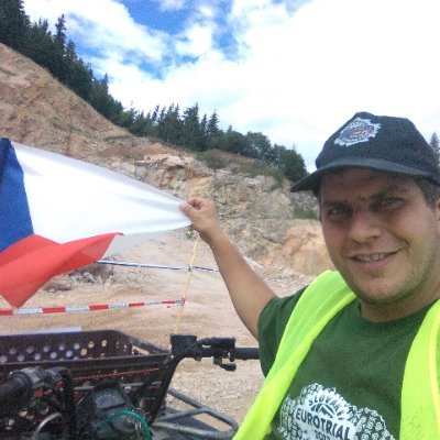 Hledam holku a popřípadě její kamarádku na společné ,si napis o WhatsAppp https://t.co/ev9iEoIppN
