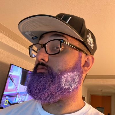 Go Canes, Hail Southern! Music Promoter @muchoinfomusic | Dad Joke Generator | Youtuber | Streamer