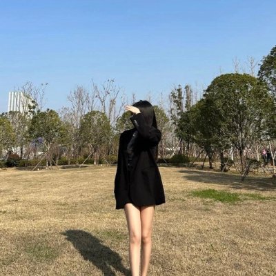 bheztquh21's profile picture. "Your time is limited, so don't waste it living someone else's life."🌸