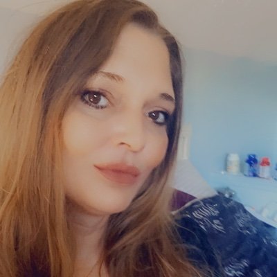 Im a wife & mom with ADHD who loves to DIY all things! I enjoy helping others and always try to see the positive side of things!