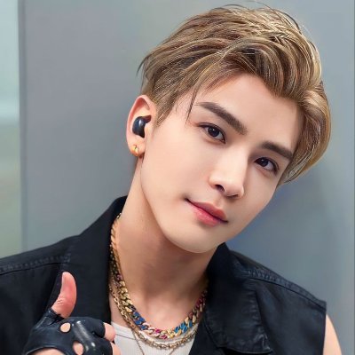 official97211's profile picture. これは監視および管理されている私のプライベートアカウントです
 岩田剛典
 今後のイベントについては、「いいね！」と私のページをフォローしてください🇯🇵❤️