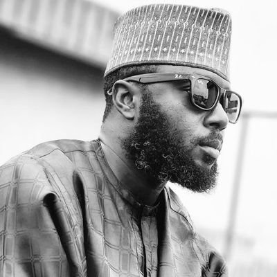 I help businesses create brand solutions, audio/visuals & impact youths. Islamic Economist.

Founder @invigorateVis @mustaeinatv #Cargo
Volunteer: @1ummahng