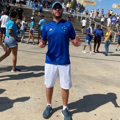 FelipeM03232562's profile picture. 