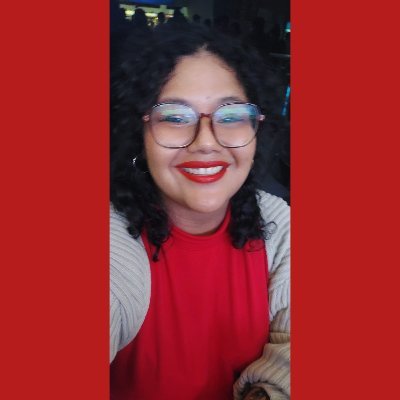 She/her
Web developer, sueña con ser ingeniera de software y tener su propia compañía. 🌚le gusta hablar de ciencia ficción☄️