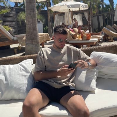 vladxgrok's profile picture. 