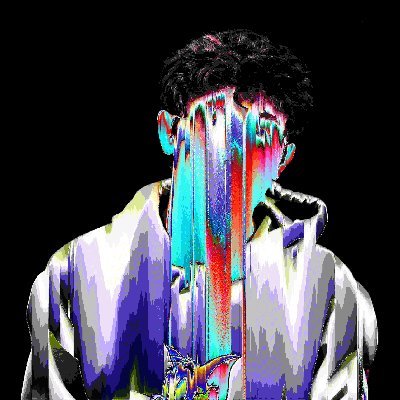 Ahuri digitalisé - Photographe - Artiste glitch - Co-host de @parachute_pod