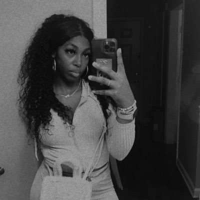 ✨Nyc🚀Nc✨✨Pharmacy Tech✨ ✨When I Become Interesting I’ll Tell Y’all✨