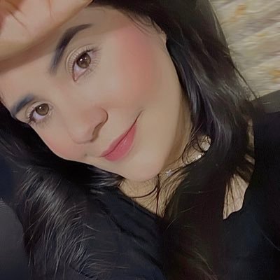 Ariannarm1's profile picture. 