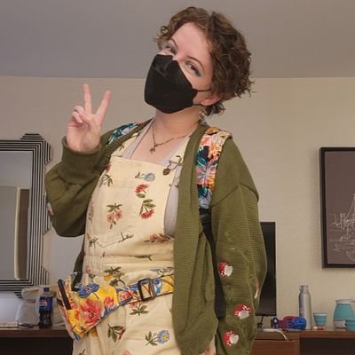 Depthe | They/them | Player & GM at @totalpartykiss | casual twitch streamer | Bite Your Friends 2022 | GM of Finding Ithaca 🌠