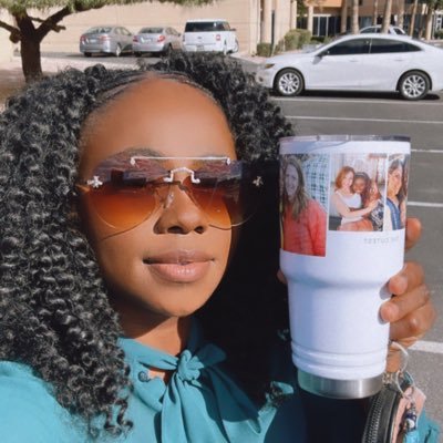 Politics Lifestyle Personalities Cute Pop Culture Fashion & Beauty Travel