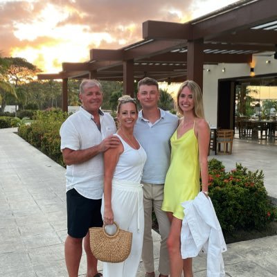 aidantisdale's profile picture. 