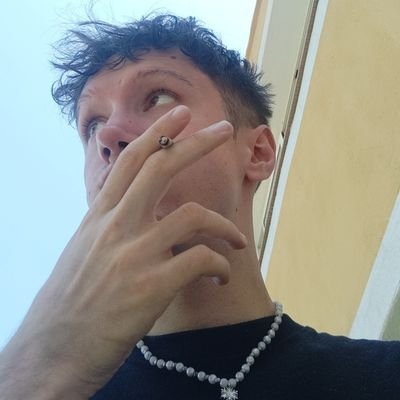 Milan83245196's profile picture. 