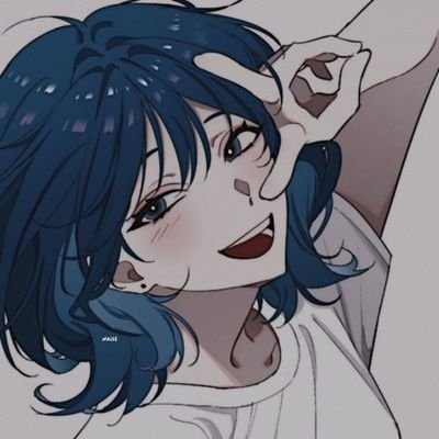 hello this is my alt account to follow artists I'm hardly active (touching grass, shocking) cause I'm busy.