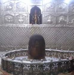 #कृपामहाकाल🚩 जयश्रीनिगमबोधघाटमहातीर्थक्षेत्र:
ईश्वर और मृत्यु को सदा याद रखो!