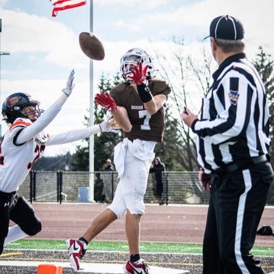 |Catasauqua High School| Class of 2024 | 3.8 gpa | 5'11 155 WR | Email: ianmoto71@gmail.com HC @Travisbrett710@yahoo.com | NCAA ID #2209672378 | link 👇🏼